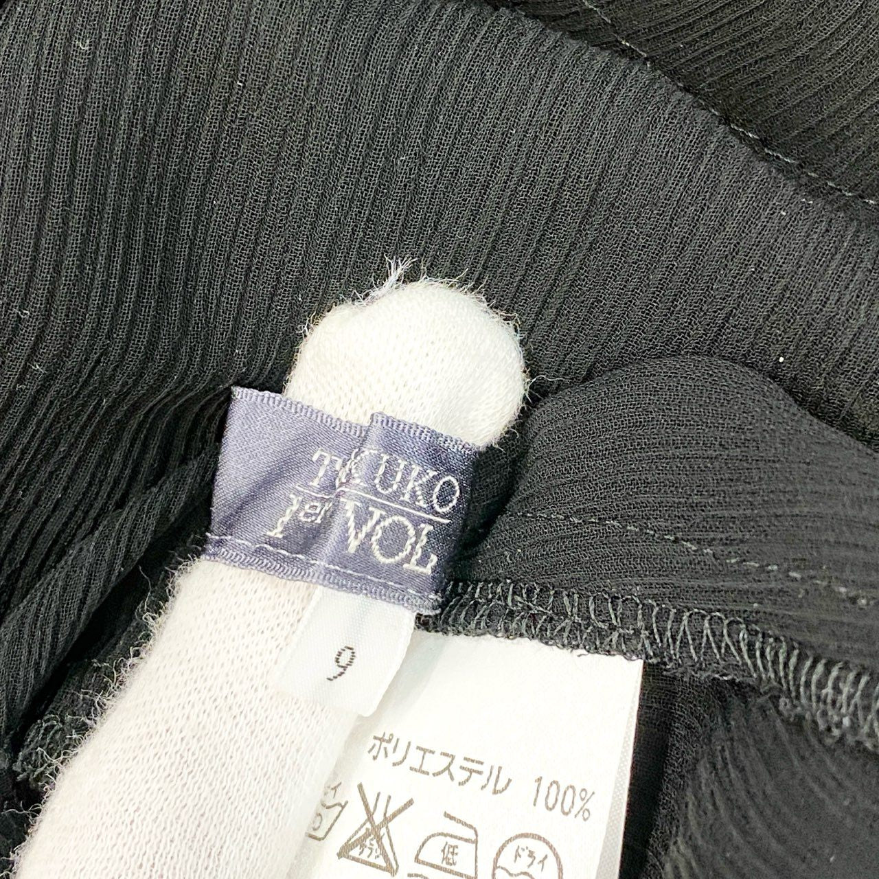 45c6 TOKUKO 1er VOL トクコプルミエヴォル フロントタック シアーブラウス 長袖シャツ  レディース 女性服 日本製 サイズ9 ブラック ポリエステル100％u02t