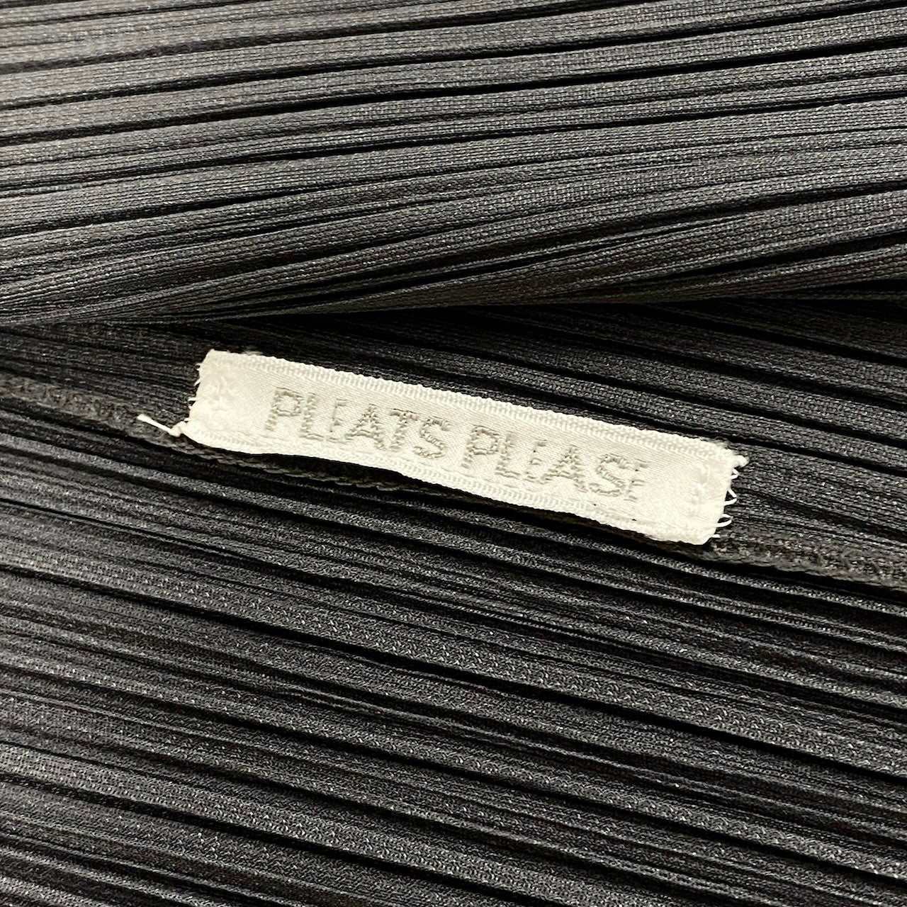 Ae11 PLEATSPLEASE プリーツベスト ジレ トップス グレー レディース 女性用ta1