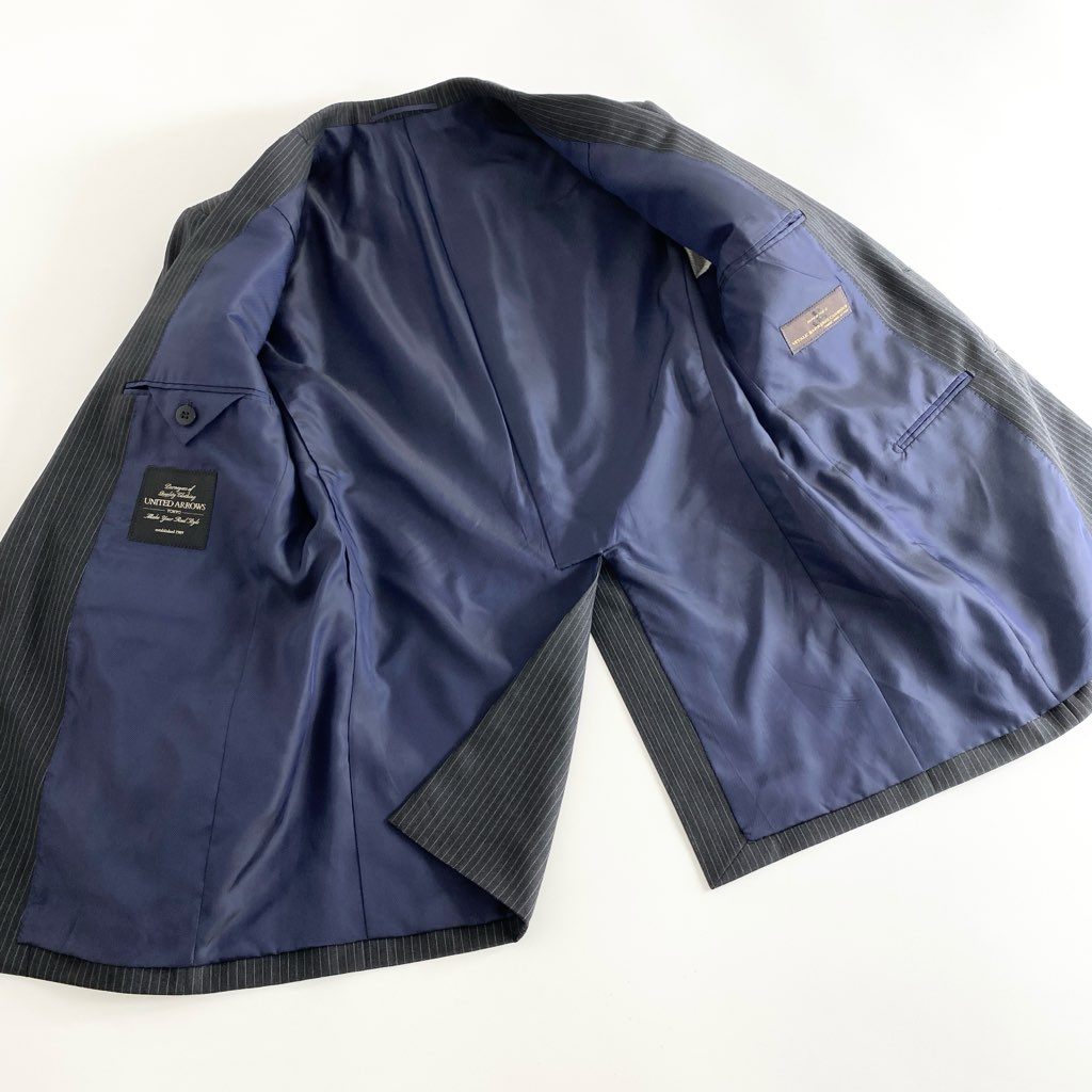 22d10 UNITED ARROWS ユナイテッドアローズ 伊製カノニコ生地 シングルスーツ セットアップ ビジネススーツ グレー ストライプ ウール100％ メンズ 紳士服