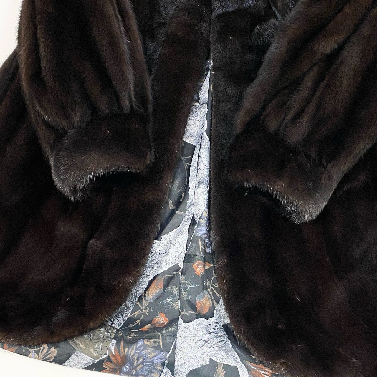 43k14【美品】EMBA エンバ 毛皮コート ファーコート ミンクファー ミンクコート ロングコート 装飾ボタン 裏地総柄 ダークブラウン レディースu02t