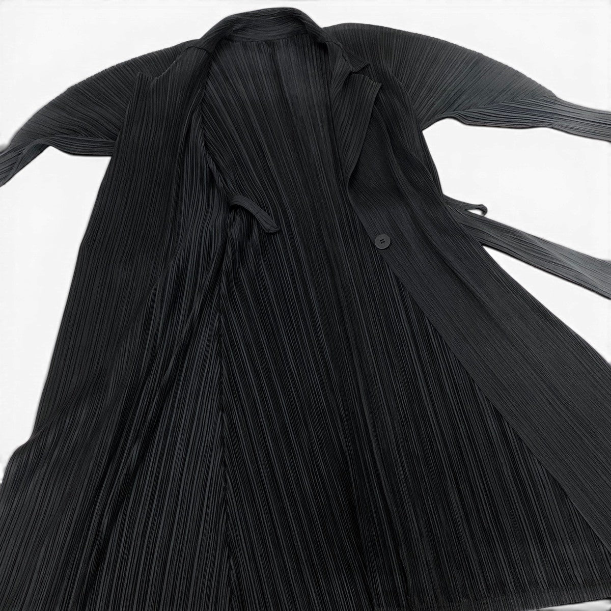 Ag10 【美品】 PLEATS PLEASE プリーツプリーズ ガウンコート ロングコート プリーツ加工 PP33-JA422 サイズ3 ブラック ポリエステル100％ レディースt18r