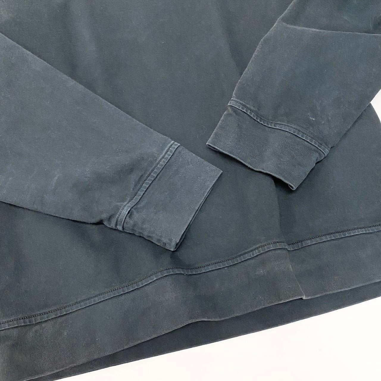 85d9 STONE ISLAND ストーンアイランド クルーネックカットソー プルオーバー トップス トレーナー 801563750 Mサイズ ブラック コットン メンズo07t