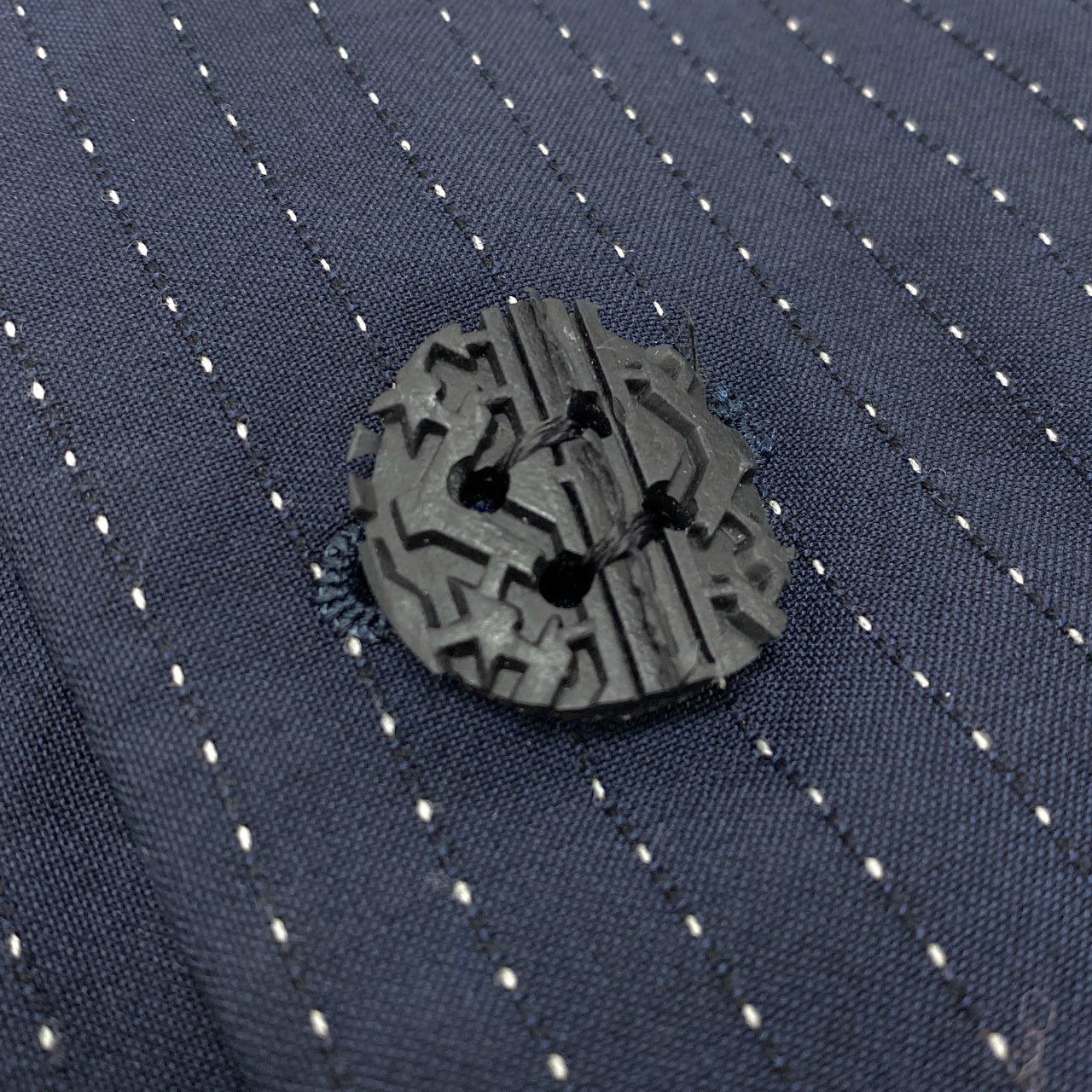 20L2【美品】COMME des GARCONS HOME PLUS コムデギャルソンオムプリュス ピンストライプ ロングジャケット 13SS ジャケットコート アウター PK-J026-051-2-1 XSサイズ ネイビー メンズo07t