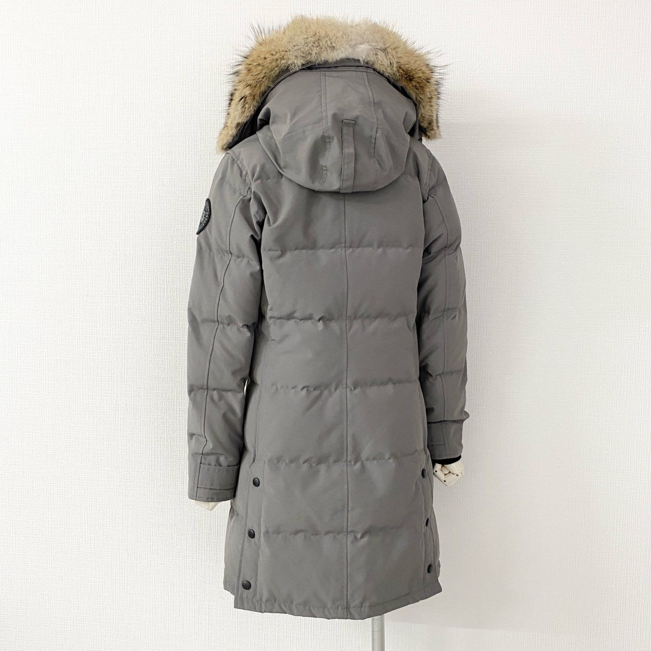 82j4  《新品タグ付き》 CANADA GOOSE カナダグース ブラックレーベル 3802LB SHELBNRNE PARKA ダウンコート アウター コヨーテファー サイズXS グレー系 レディース