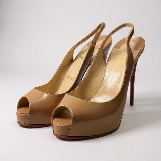 3a5【美品】christianlouboutin クリスチャンルブタン オープントゥ ハイヒール サンダル エナメルパンプス イタリア製 38サイズ ベージュ レザー レディースk02i