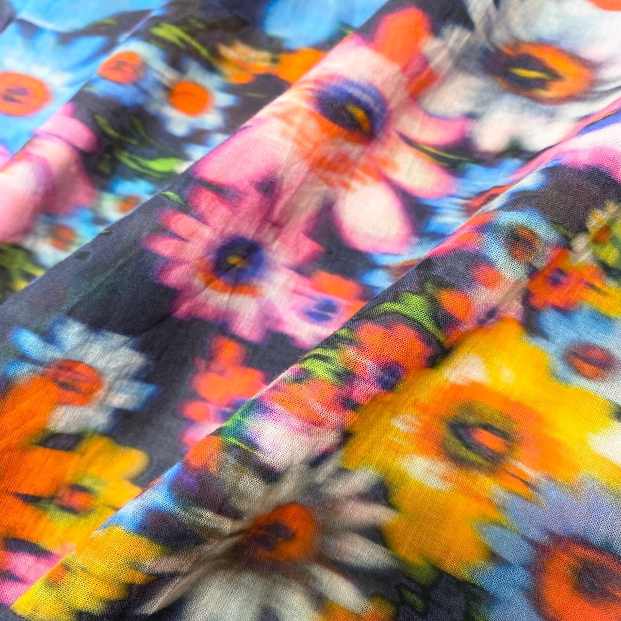 Ae10 STELLA McCARTNEY ステラマッカートニー フラワープリント 半袖シアーシャツ 半袖ブラウス サイズXS マルチカラー レディースk02i