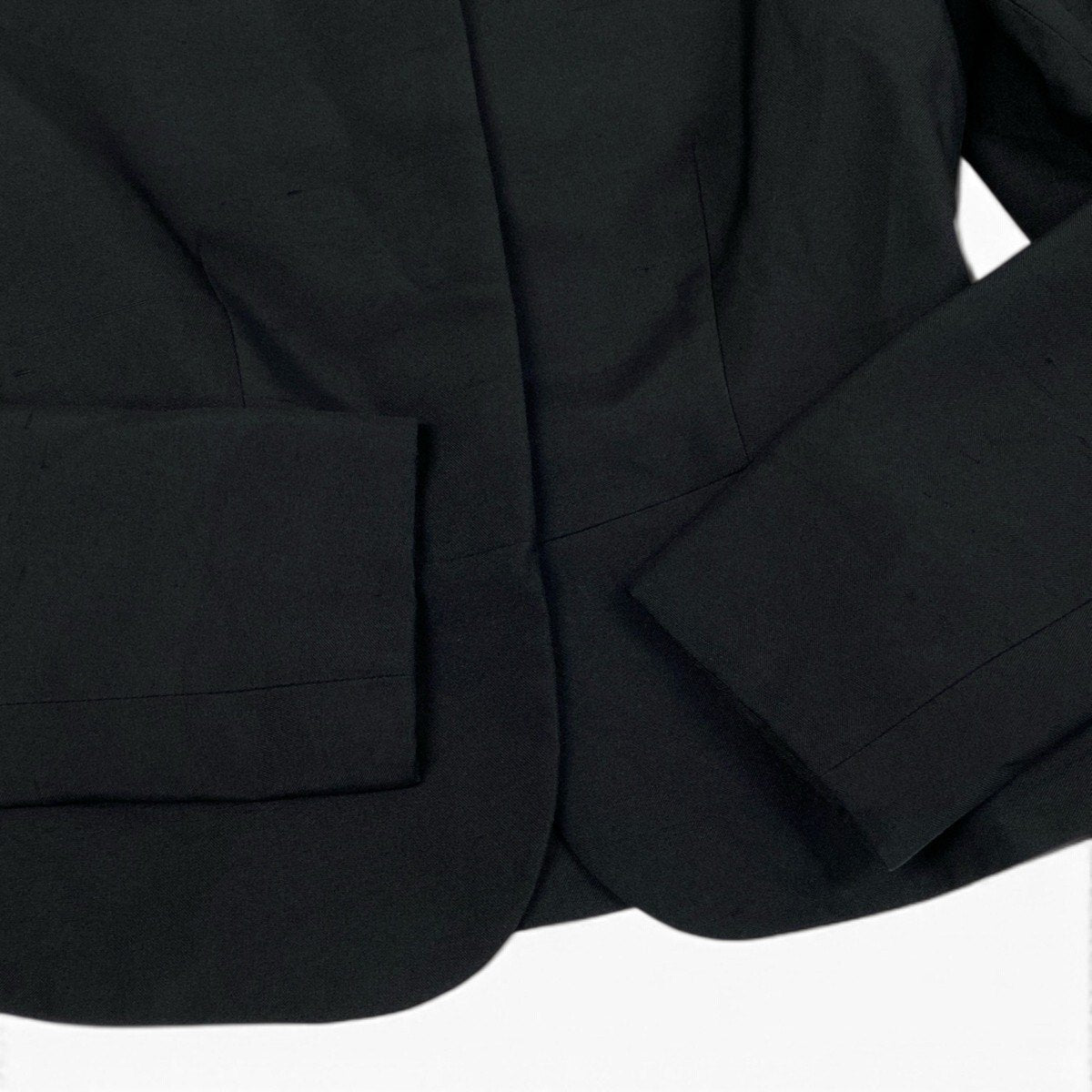 Ei7 YVES SAINT LAURENT イヴサンローラン ノーカラージャケット  フォーマル ブラック シルク100％ レディースo07t