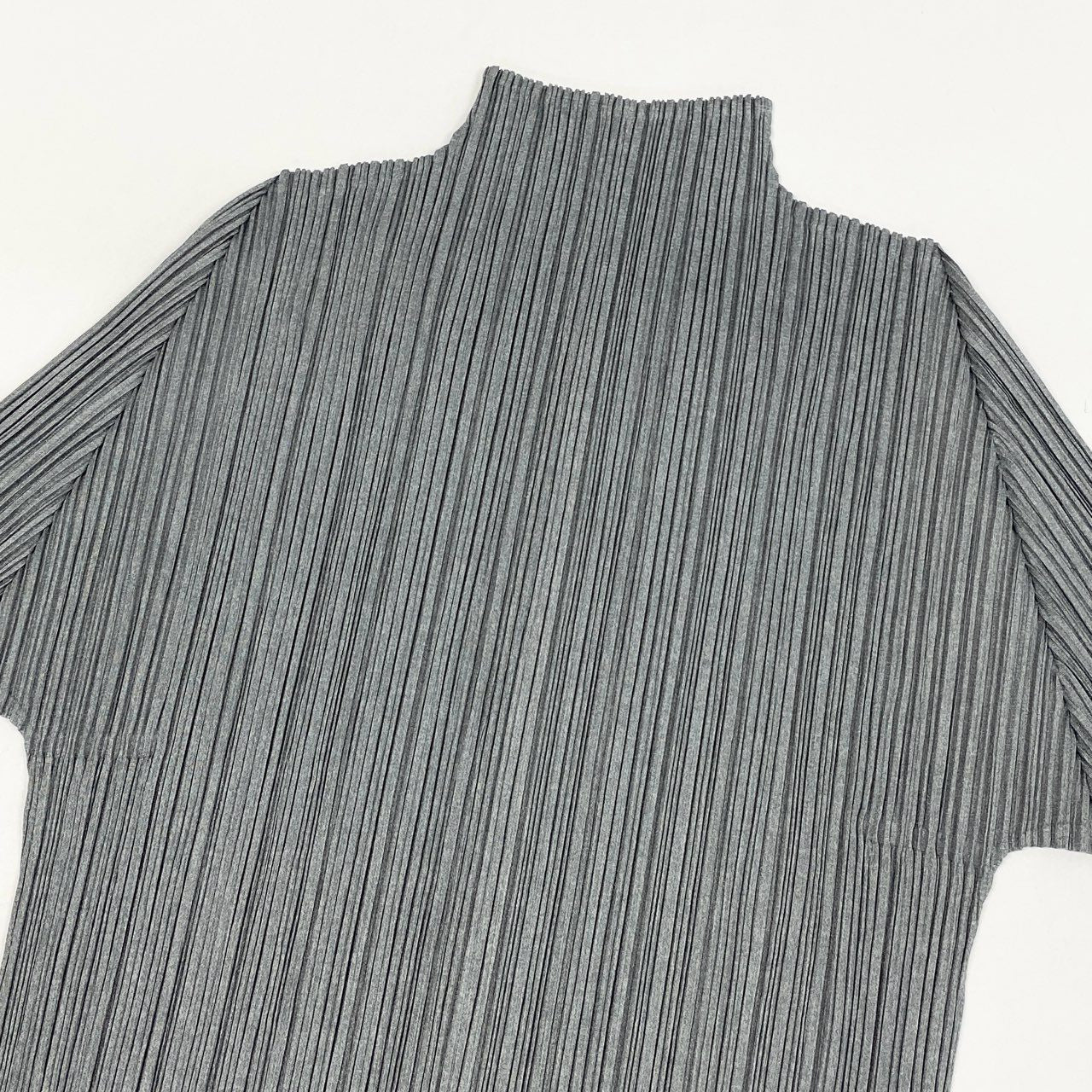 61a24 PLEATS PLEASE プリーズプリーツ イッセイミヤケ ハイネックトップス プリーツ カットソー PP61-JK162 3 グレー  レディース 女性用k02i