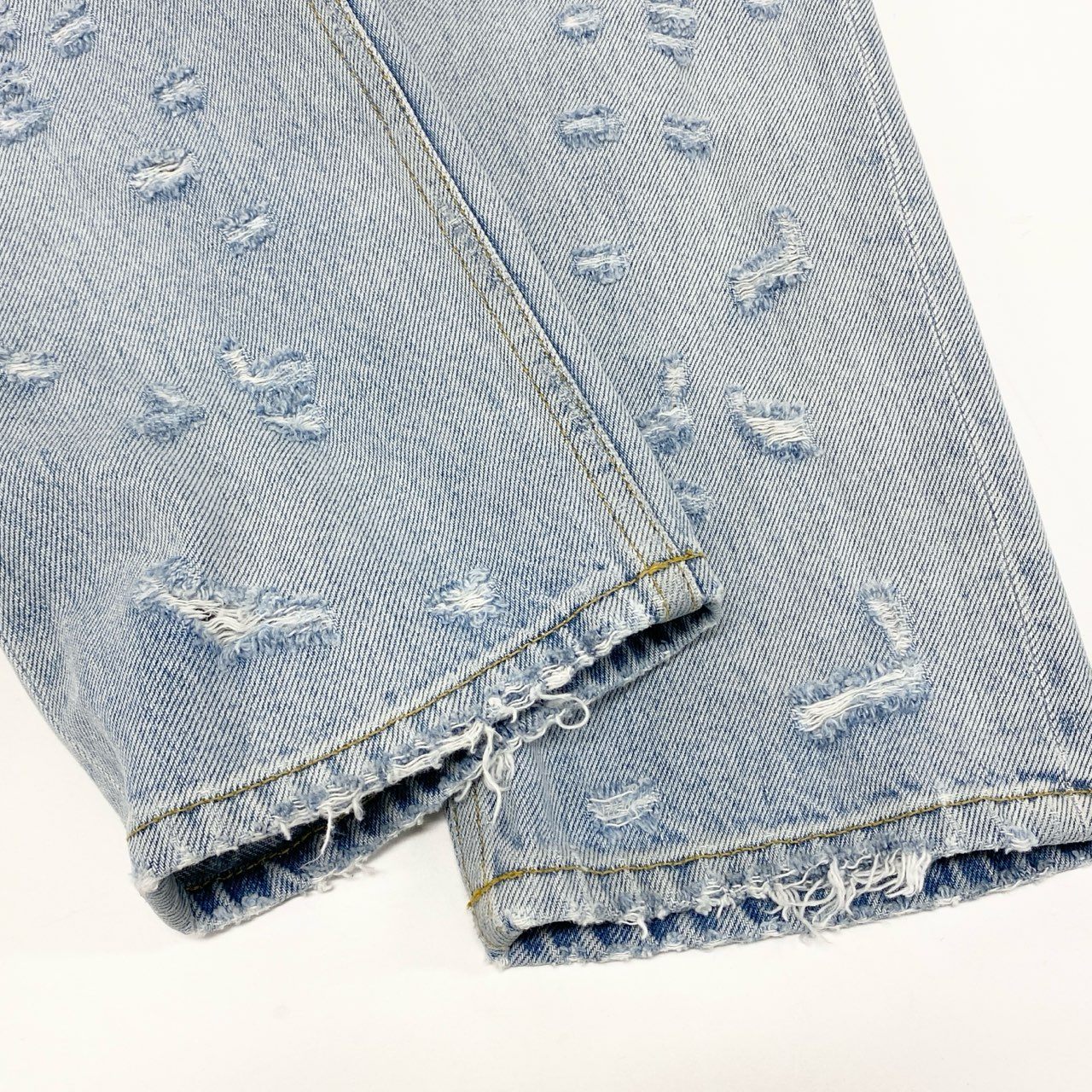 27k5 DIESEL BLACK GOLD ディーゼル ブラックゴールド デニムパンツ ジーンズ ハードダメージ リペア加工 イタリア製 ボタンダウン メンズ 紳士服 TYPE－2813 28 ライトブルー コットン100％o07t