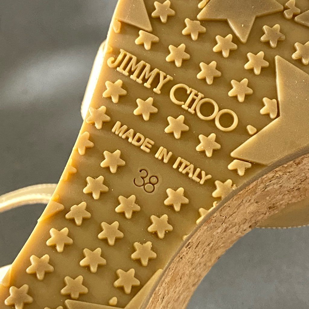 1h4 《美品》 JIMMY CHOO ジミーチュウ ウェッジソール エナメルサンダル 38 ベージュ シューズ イタリア製 メタルプレート