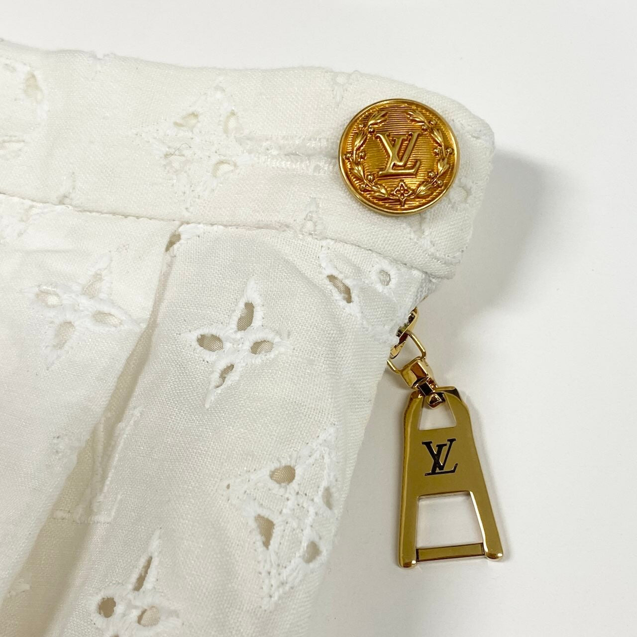 e1 LOUIS VUITTON 2022 モノグラム刺繍 リネンレーススカート フレアスカート フランス製 36サイズ ホワイト 画像参照 レディース 女性用k02i