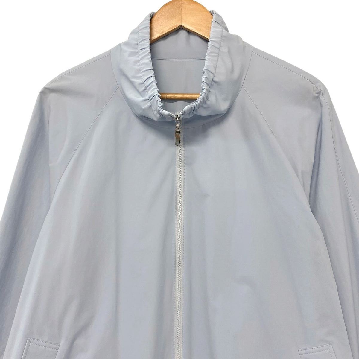 45j15【美品】Leilian レリアン 近年モデル スタンドカラージャケット ラグランスリーブジャケット アウター 13+サイズ ライトブルー ポリエステル100％ レディース 女性用u02t