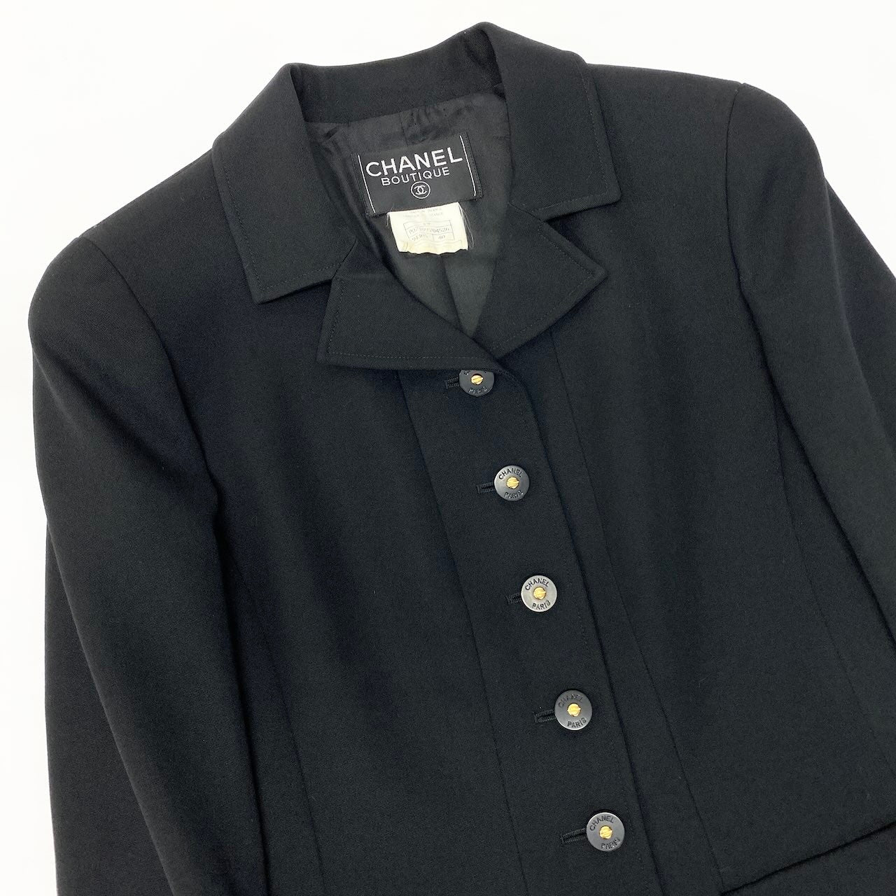 C CHANEL シャネル ヴィンテージ 97P スカートセットアップ テーラードジャケット スカート フランス製 P07199V04526 40サイズ ブラック シルク100％ レディース 女性用nu1