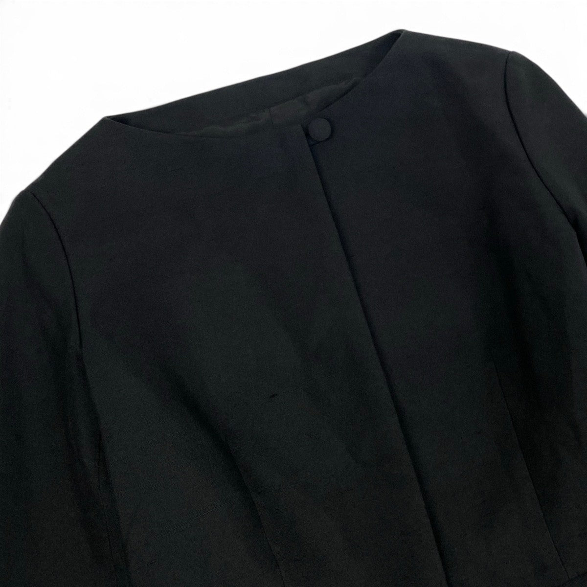 Ei7 YVES SAINT LAURENT イヴサンローラン ノーカラージャケット  フォーマル ブラック シルク100％ レディースo07t