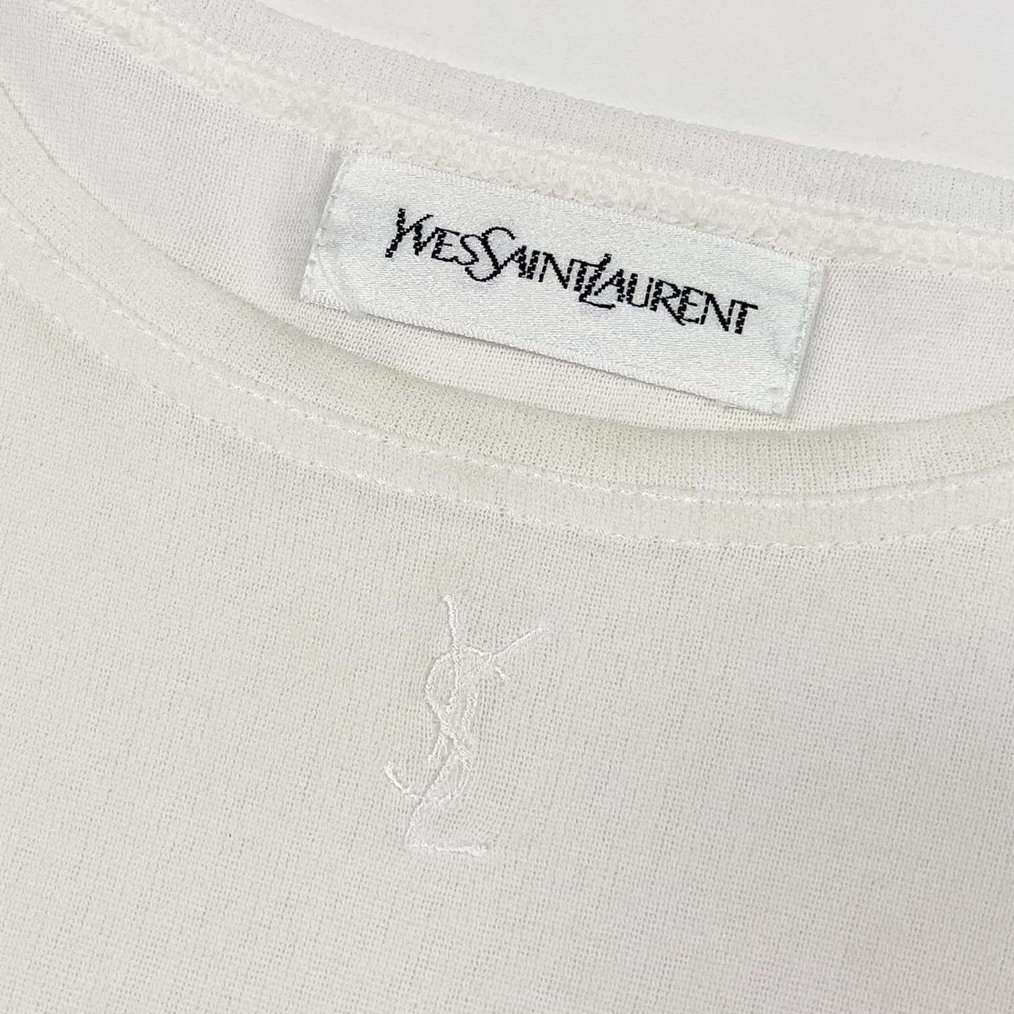 Ib20  Yves Saint Laurent イヴサンローラン フロントロゴ 半袖Tシャツ カットソー トップス M ホワイト コットン レディースu02t