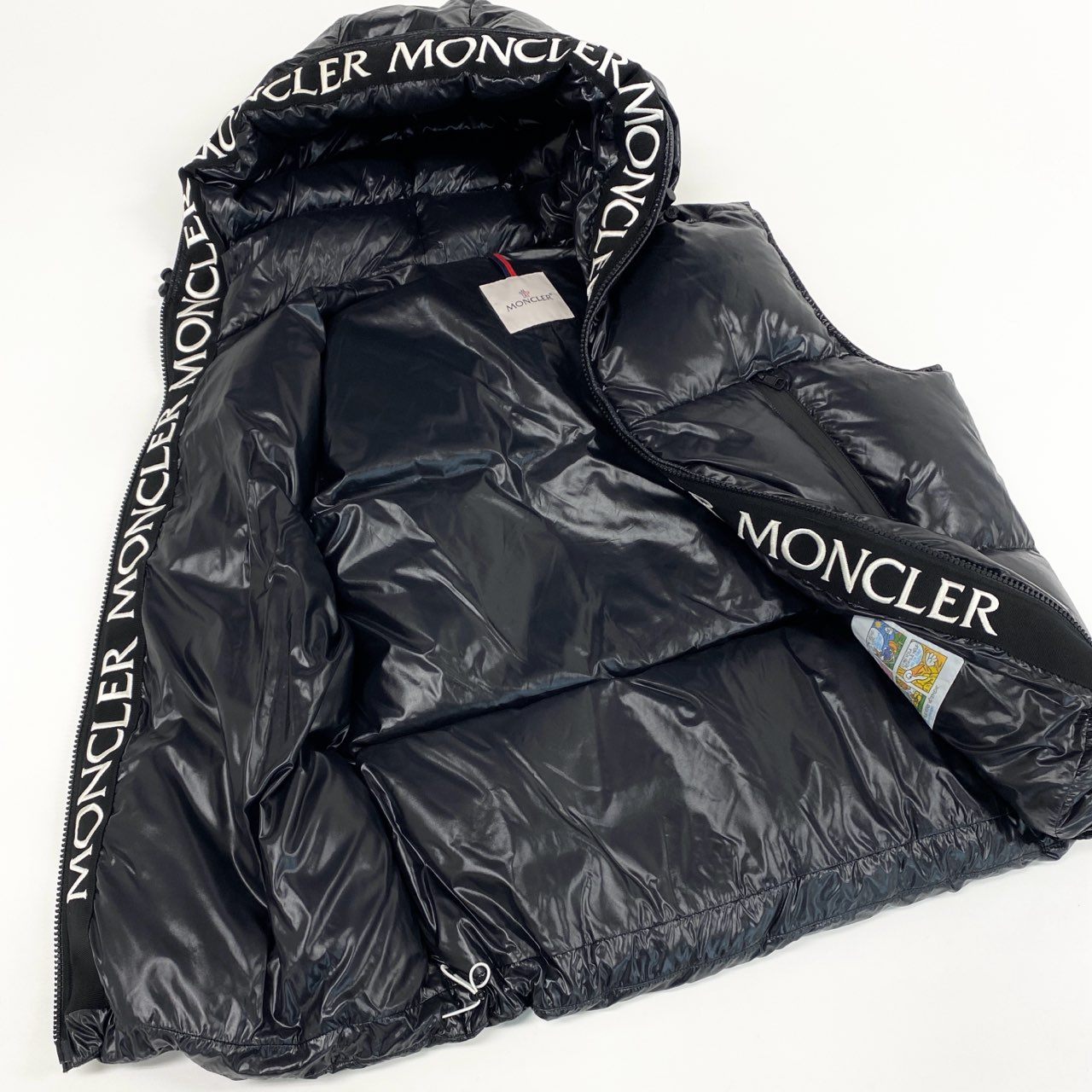 78a4 《美品》 MONCLER モンクレール 2020年 AGNEAUX ダウンベスト F20911A51C00 5 ブラック DOWN VEST セルビア製