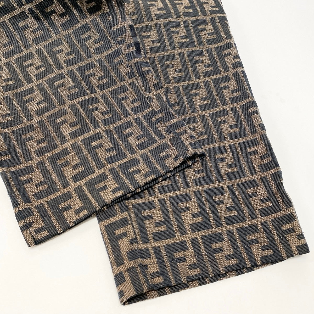 Ih10 FENDI フェンディ クロップドパンツ ズッカ柄 FFロゴ コットンブレンド 総柄 イタリア製 サイズ44 33インチ ブラウン レディース 女性用u02t
