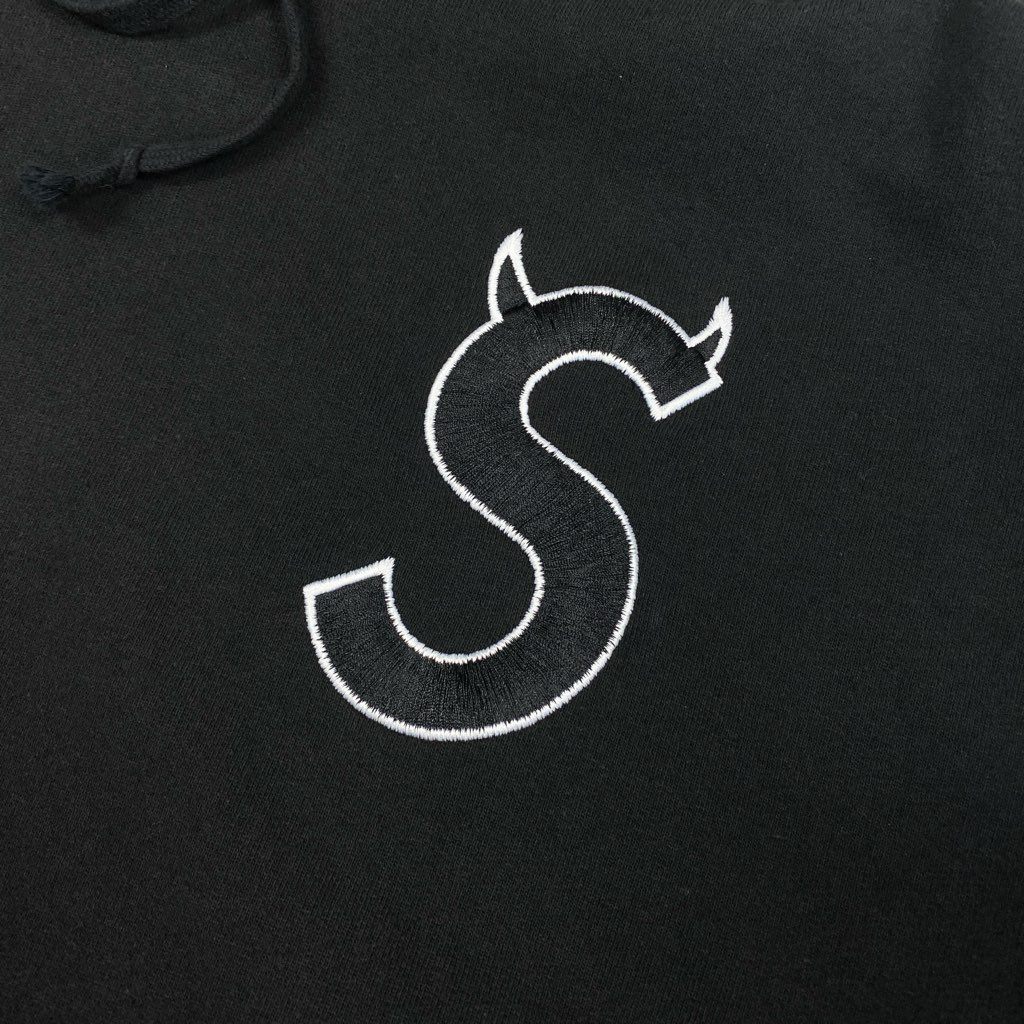 34l24 Supreme シュプリーム 22AW Sロゴ フーディー ツノ プルオーバー パーカー スウェット トップス XLサイズ ブラック メンズ 男性用o07t