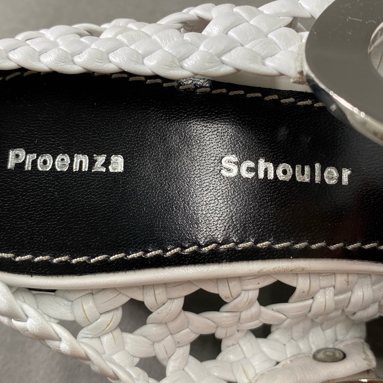 1f12 Proenza Schouler プロエンザスクーラー 編み込みレザー ミュールサンダル 35 ホワイト leather メタリック リボン イタリア製 イントレチャート