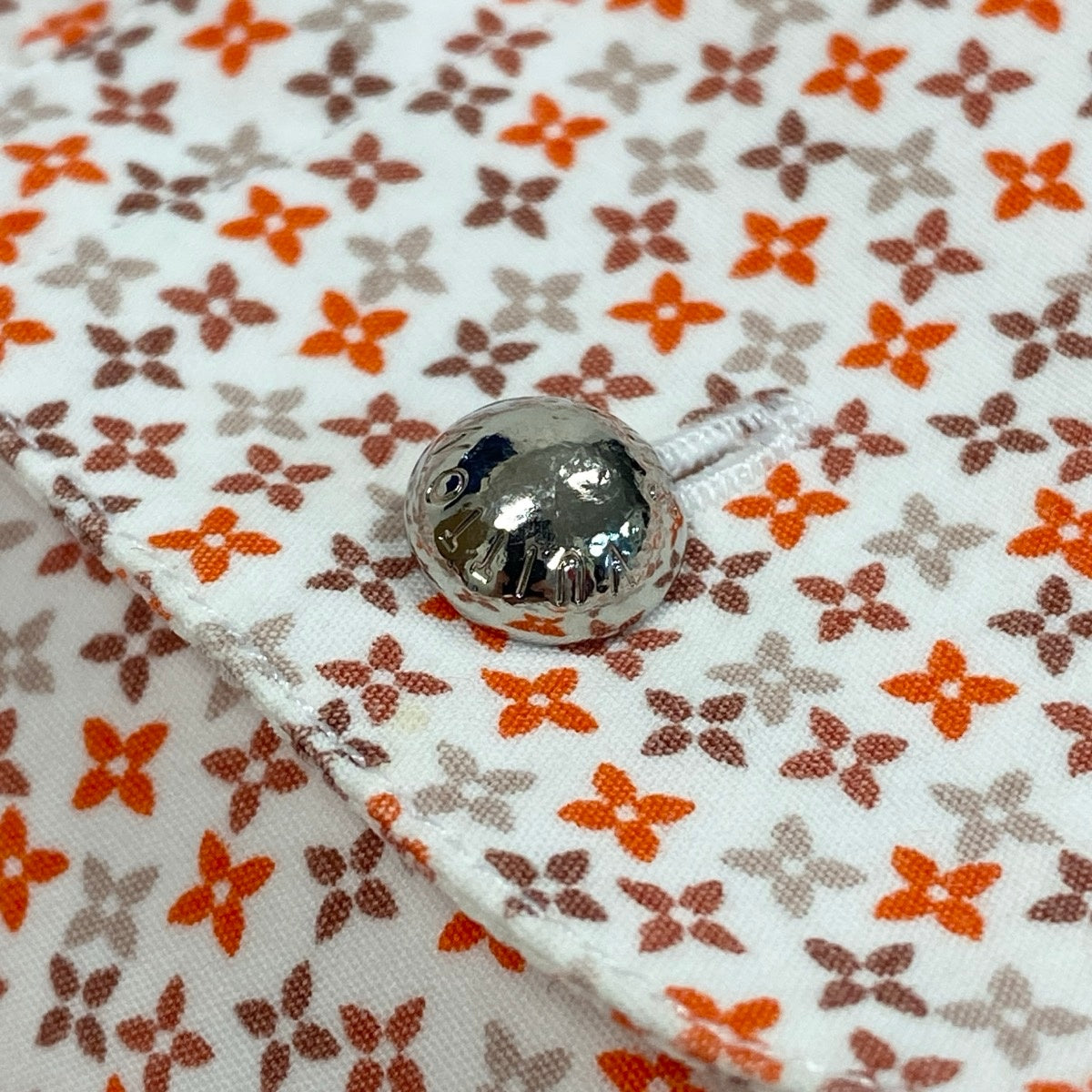 84e22 LOUIS VUITTON ルイヴィトン モノグラム 総柄シャツ ロングスリーブシャツ サイズS マルチカラー コットン100％ メンズ 紳士服u02t