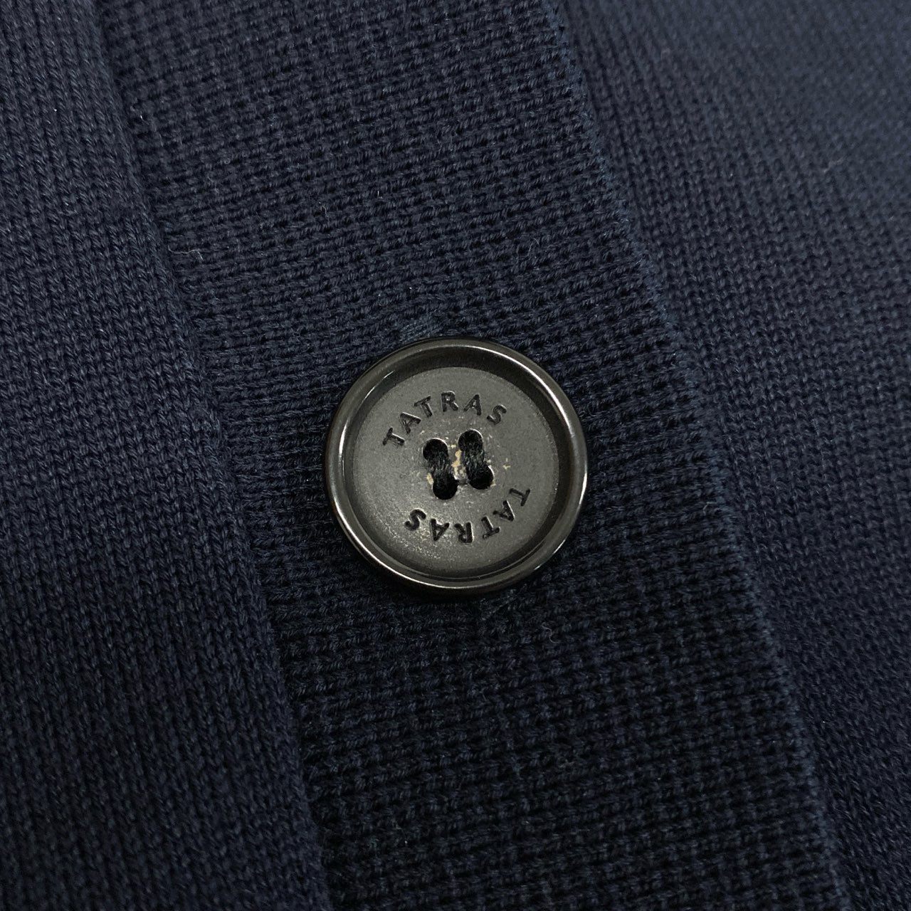 6b12【美品】TATRAS タトラス PREDAIA プレダイア ニットカーディガン ロゴワッペン LJXA0315053588 01サイズ ネイビー レディース 女性用u02t