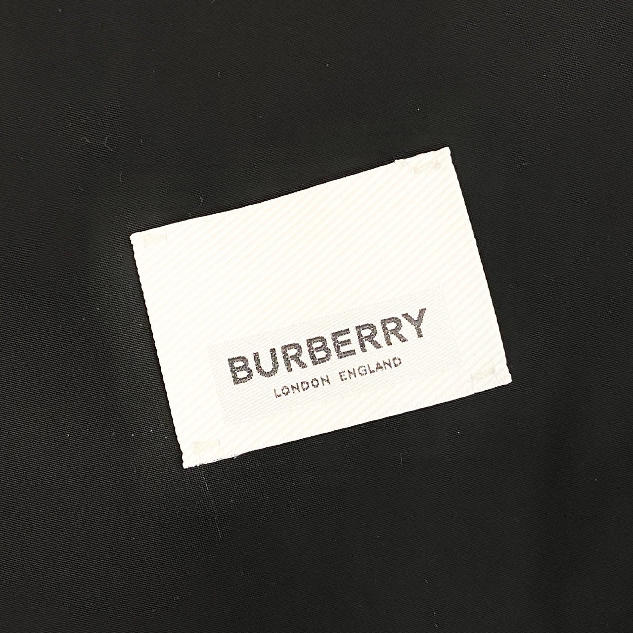 32a5 BURBERRY バーバリー ホースフェリー シェイプメモリータフタ フーデッドジャケット 8029328 XL ブラック ジップアップ 春