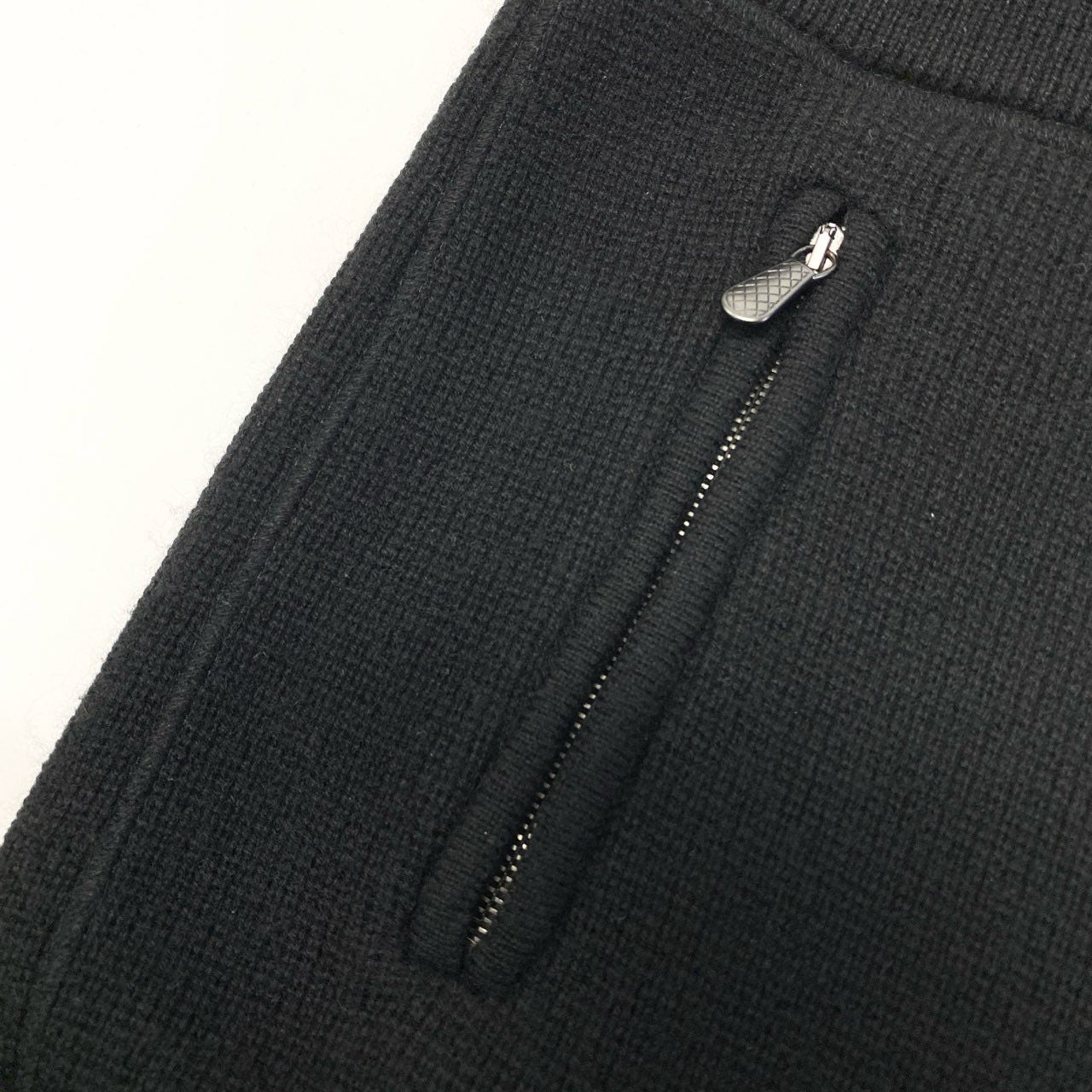 9a27《美品》 BOTTEGA VENETA ボッテガヴェネタ カシミヤ100％ ニットパンツ 541565 サイズ50 ブラック Cashmere Pants スウェットt18r