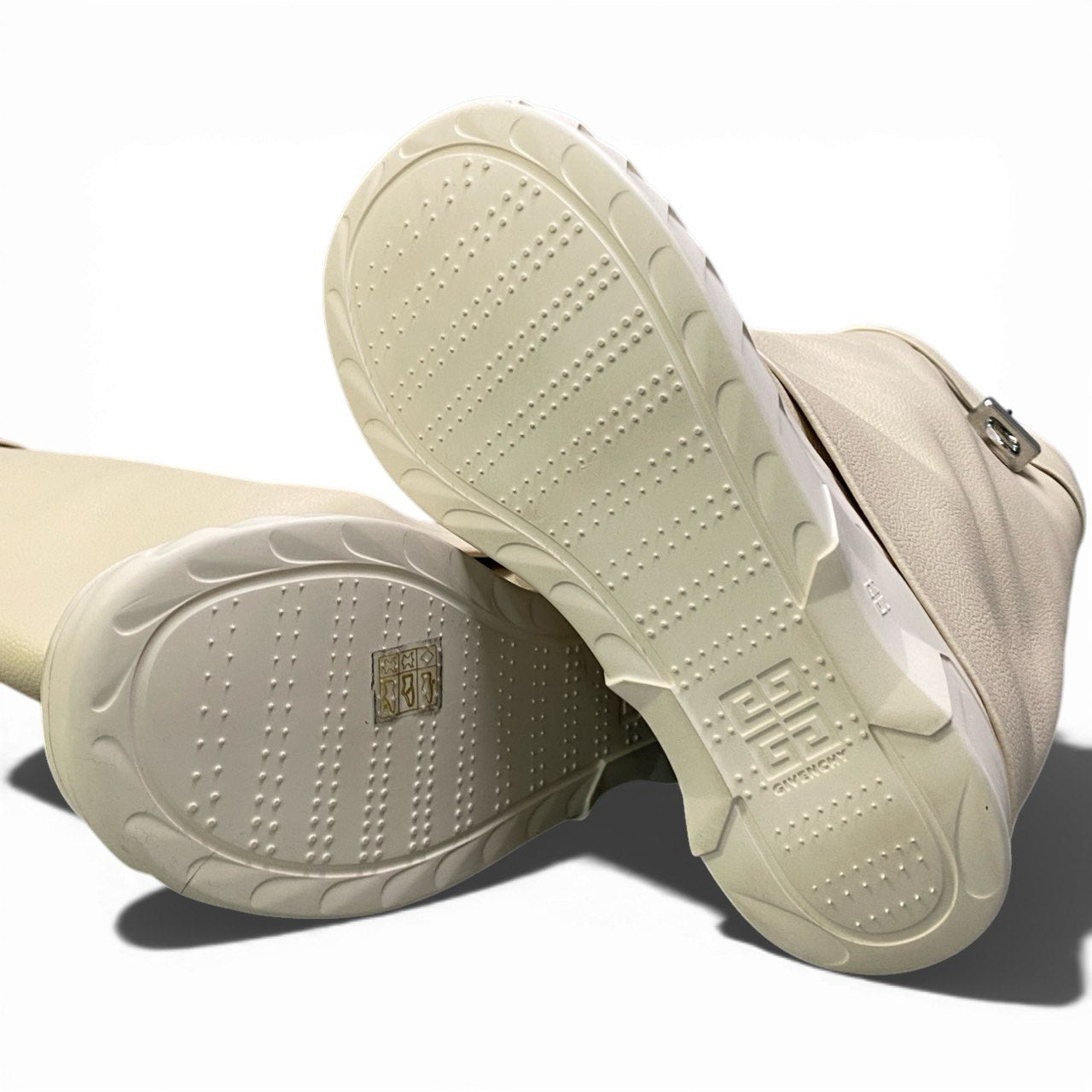 b17 《極美品》 GIVENCHY ジバンシー Shark Lock boots シャークロックブーツ ロングブーツ 39 アイボリー レザー レディースk02i