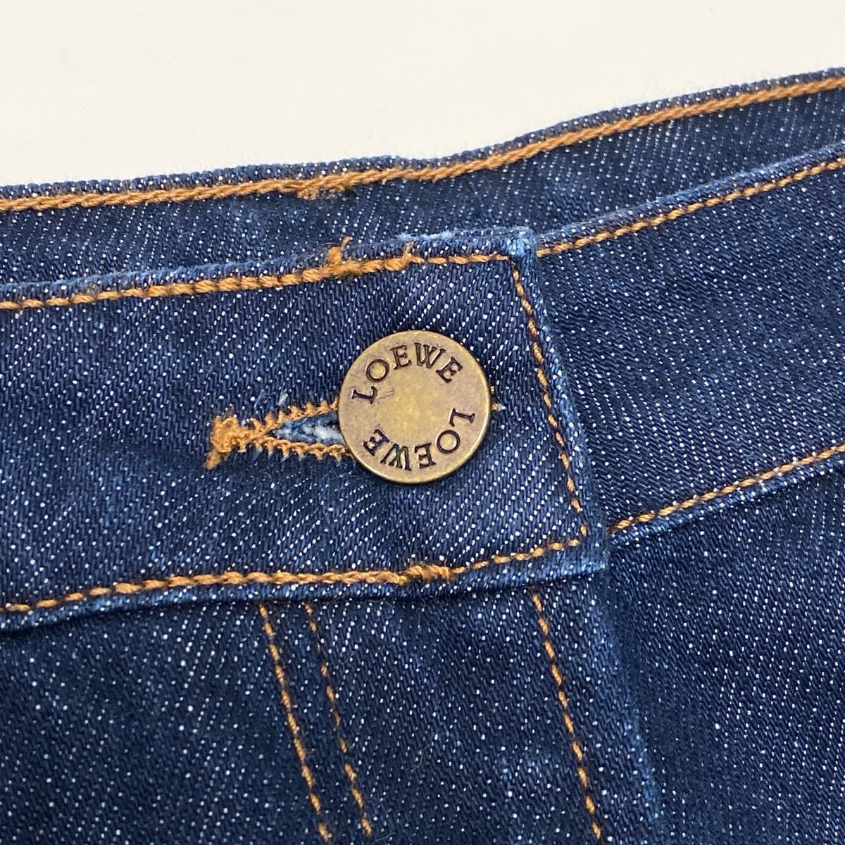Ef25 LOEWE ロエベ デニムパンツ ジーンズ ブランドロゴ刺繍 革パッチ レディース 女性用 インディゴブルーu02t