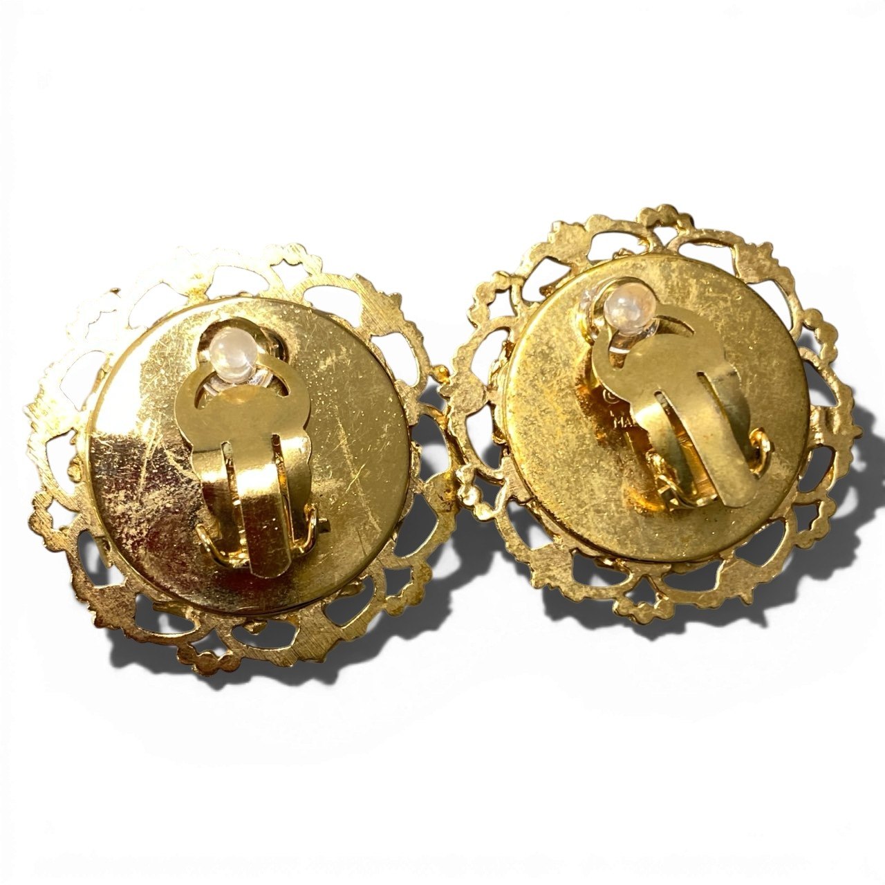 b5 Vintage Chanel 1993 Pearl Design Large Coco Mark Earringsta1