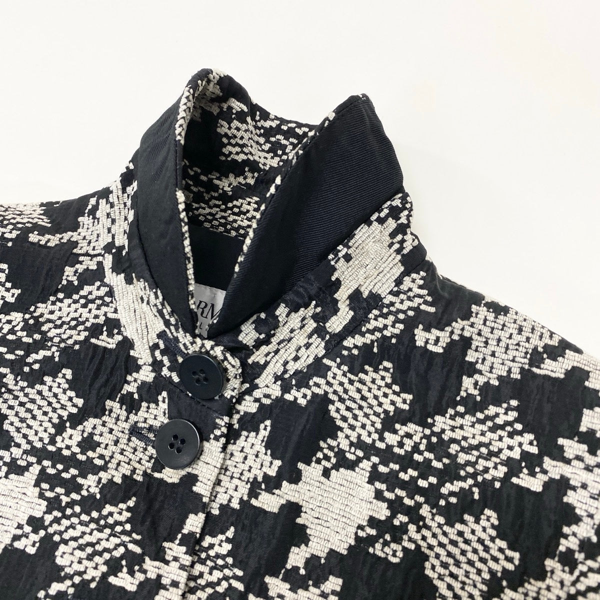 Ef25 ARMANI COLEZIONI ツイードジャケット 千鳥格子柄 アウター 38サイズ ベージュ ブラック レディース 女性用u02t