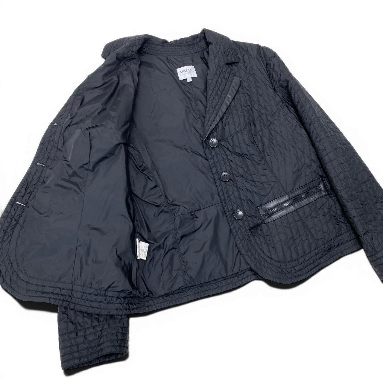 89g20 ARMANI COLLEZIONI アルマーニコレツィオーネ ナイロンジャケット キルティング 軽量 サイズ48 ブラック ナイロン100％ レディース 女性用u02t