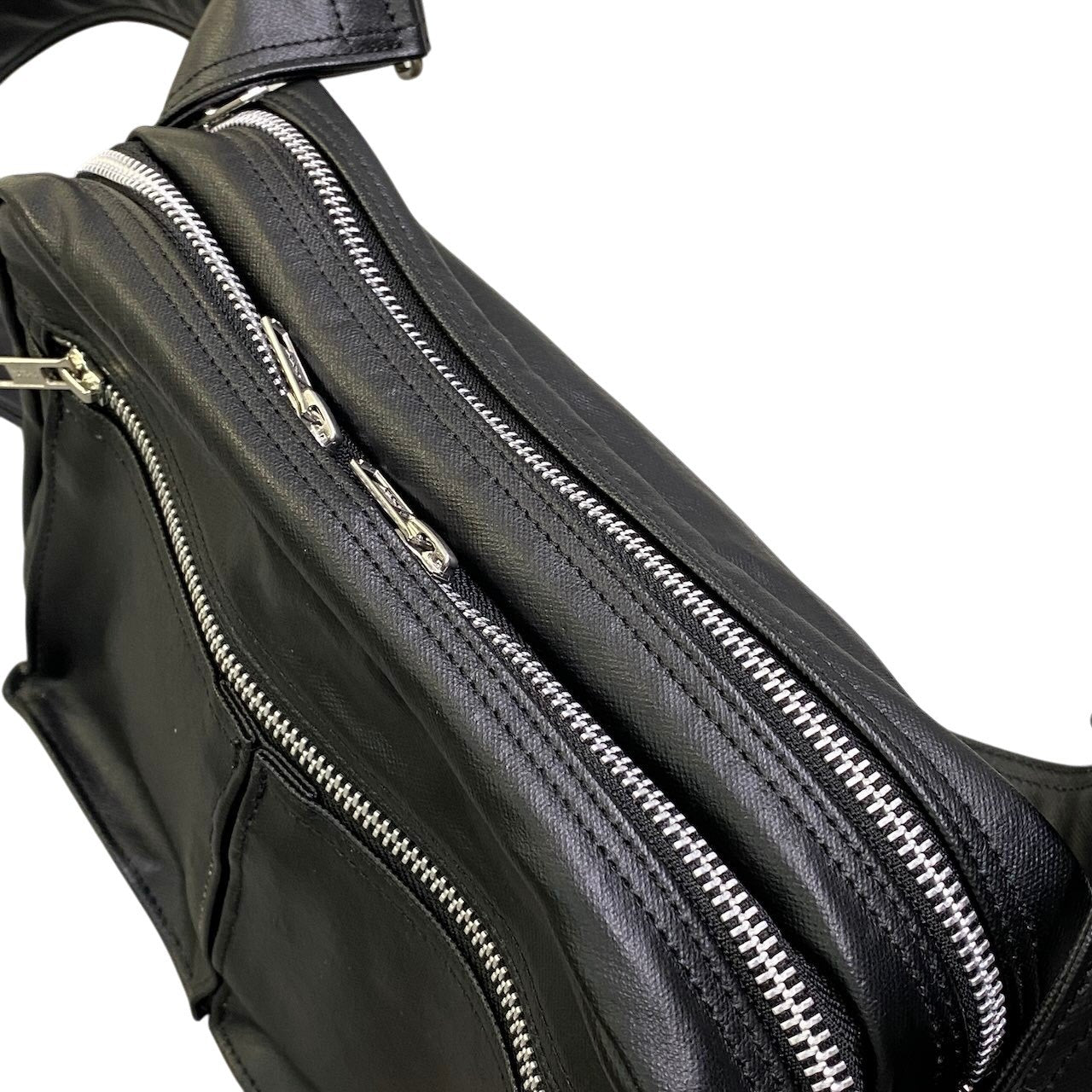 Be16 《美品》 PORTER ポーター FREE STYLE フリースタイル ショルダーバッグ 707-08211 ブラック 高密度キャンバス 吉田カバン YOSHIDAt18r