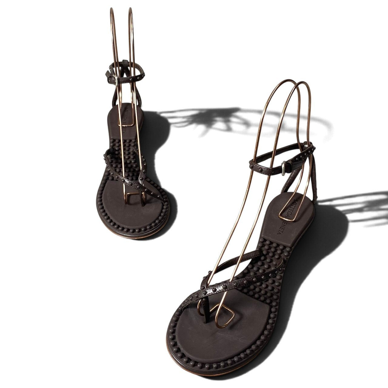 h10 【美品】BOTTEGA VENETA ラグーンバブル トングサンダル イタリア製 36 1/2サイズ ダークブラウン レザー レディース 女性用k02i