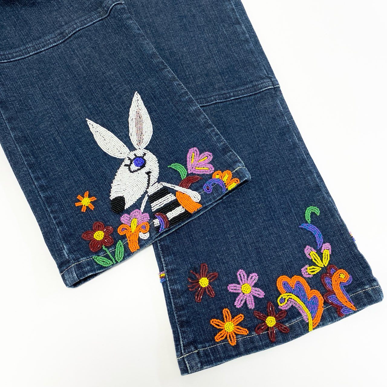 59a21 OLLEBOREBLA オレボレブラ アルベロベロ デニムパンツ ジーンズ 裾ビーズ刺繍 ウサギ 花柄 ストレッチ〇 レディース 女性用 M インディゴブルーo07t