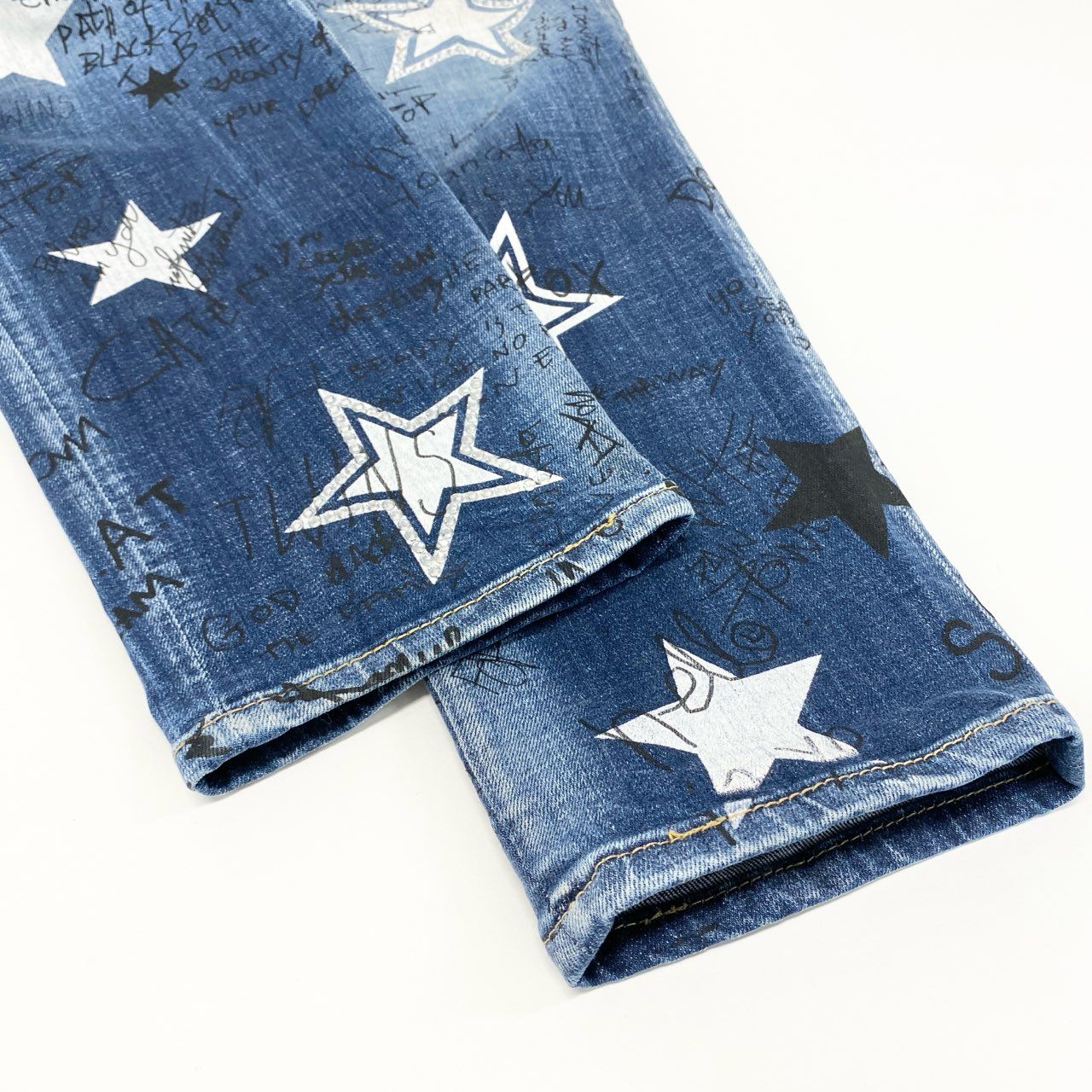 23i17 DSQUARED2 ディースクエアード Star Wash Skater Jean スター ウォッシュ スケーター デニムパンツ ジーンズ 総柄プリント ラインストーン  イタリア製 S71LB1063 48 インディゴブルー コットン メンズo07t