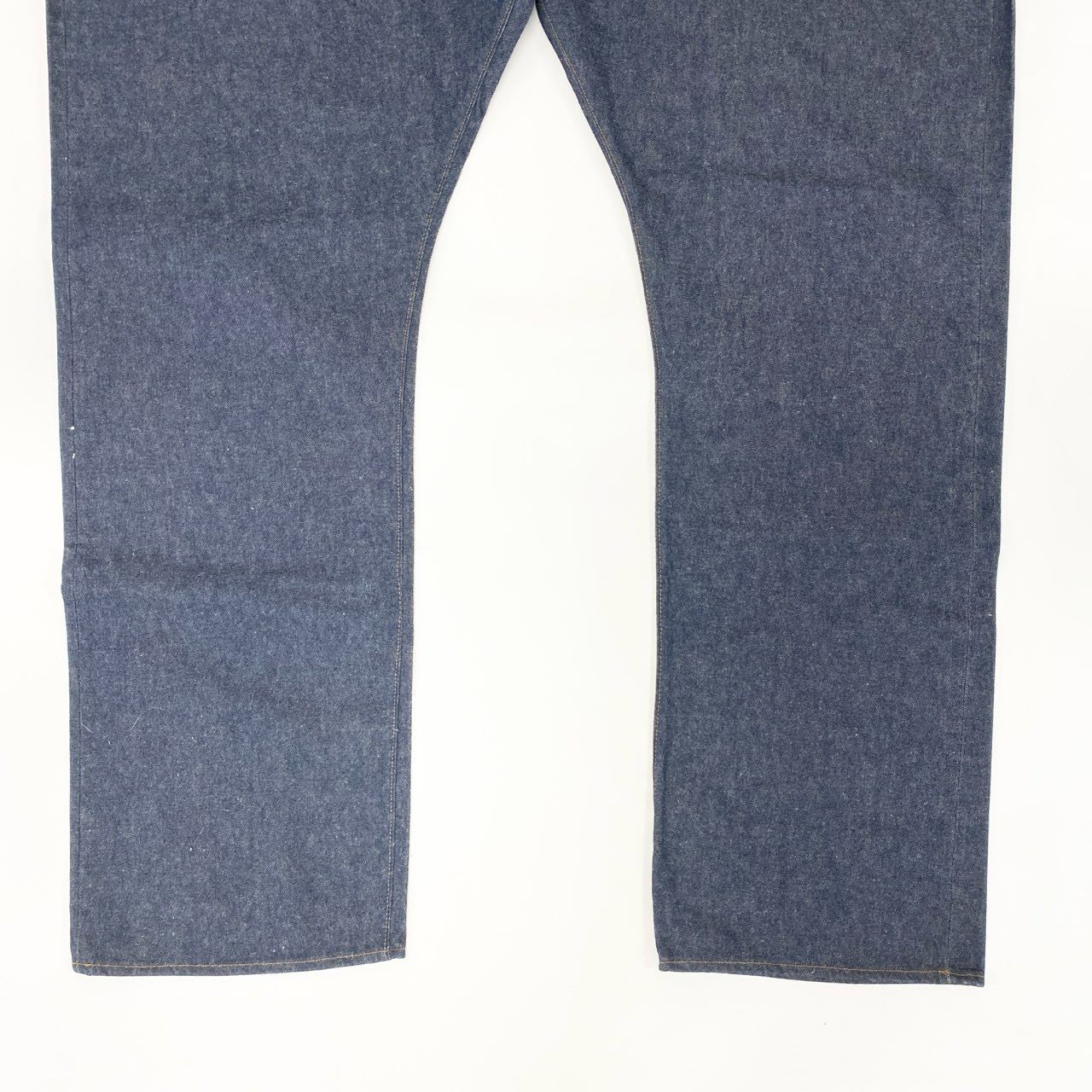 80i29 《保管品》 Levi's リーバイス 超巨大 66モデル バナー デッドストック ボタン裏6 4501-0117 W76 L45 濃紺 デニム 赤耳 タグ付き 展示t18r