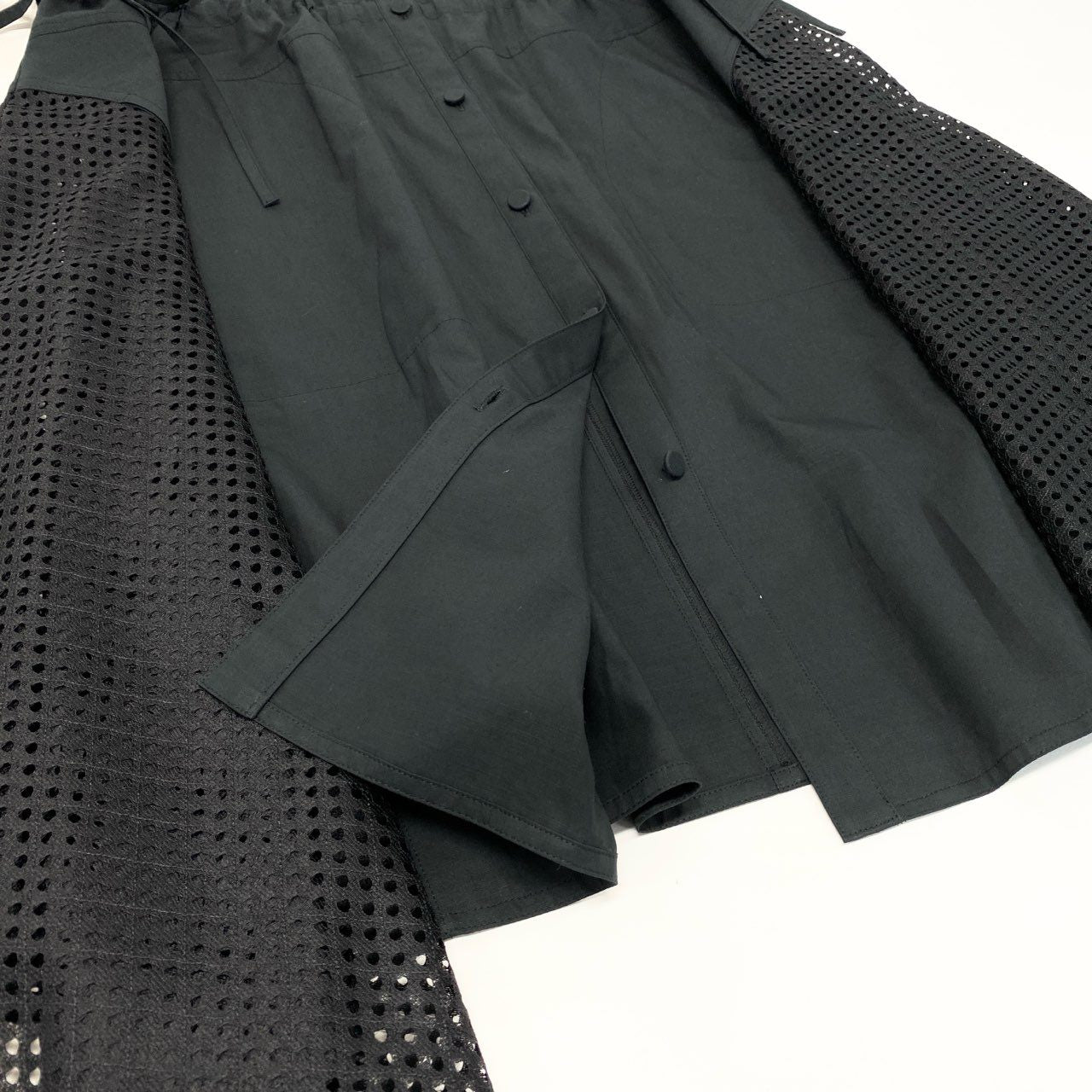 18k20 TOKUKO 1er VOL トクコプルミエヴォル ノースリーブシャツワンピース ロングシャツ カットワークレース サイドリボン コットンリネン レディース 女性用 9 ブラックu02t