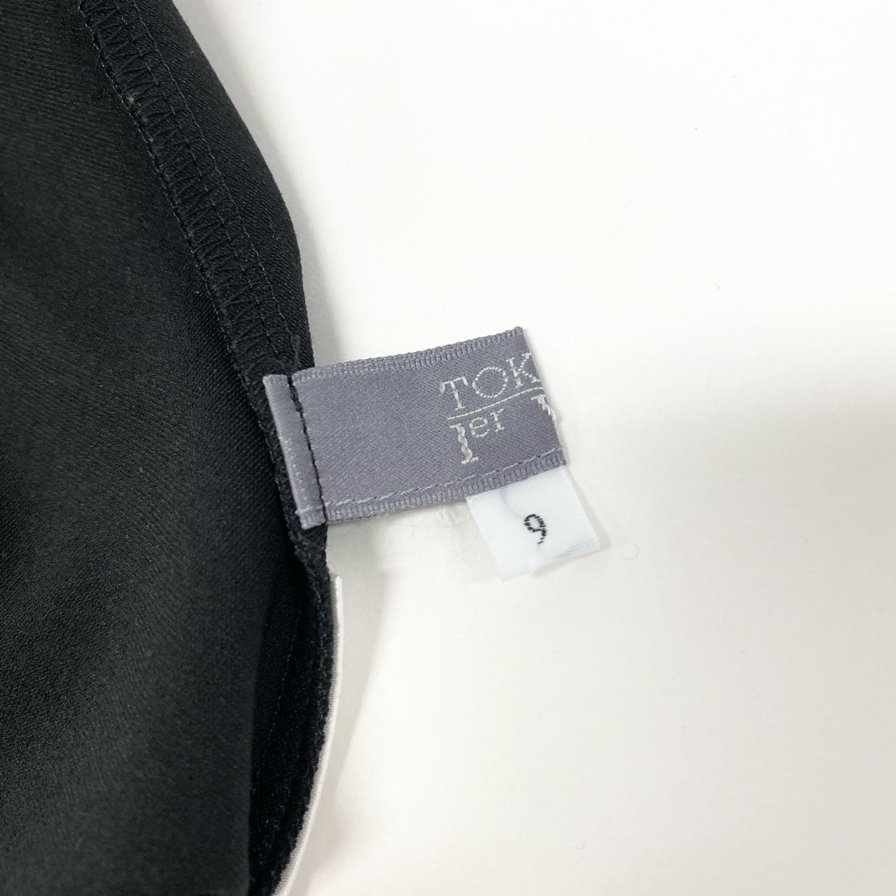 52k23《美品》 TOKUKO 1er VOL トクコプルミエヴォル フリルカーディガン ロングカーディガン 薄手 羽織 ストレッチ○ レディース 女性用  9 ブラックu02t