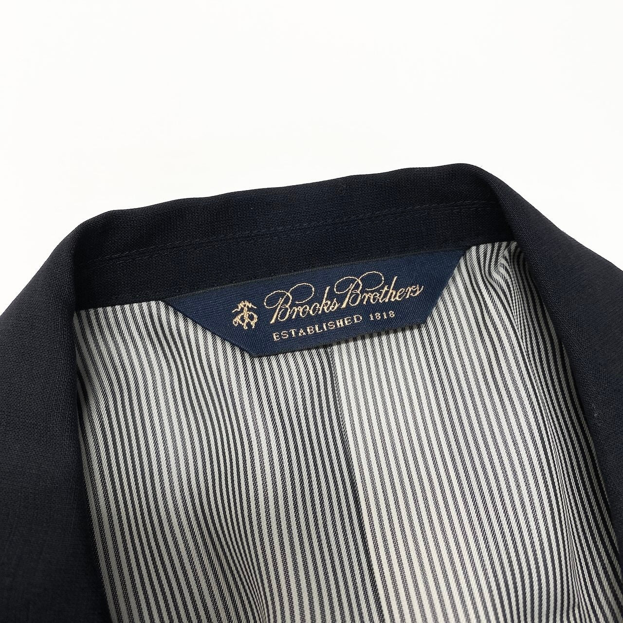 80e1 【美品】 Brooks Brothers ブルックスブラザーズ Fitzgerald テーラードジャケット 背抜き 刻印ボタン  19－10－8871 37SHT ネイビー メンズ 紳士服u02t