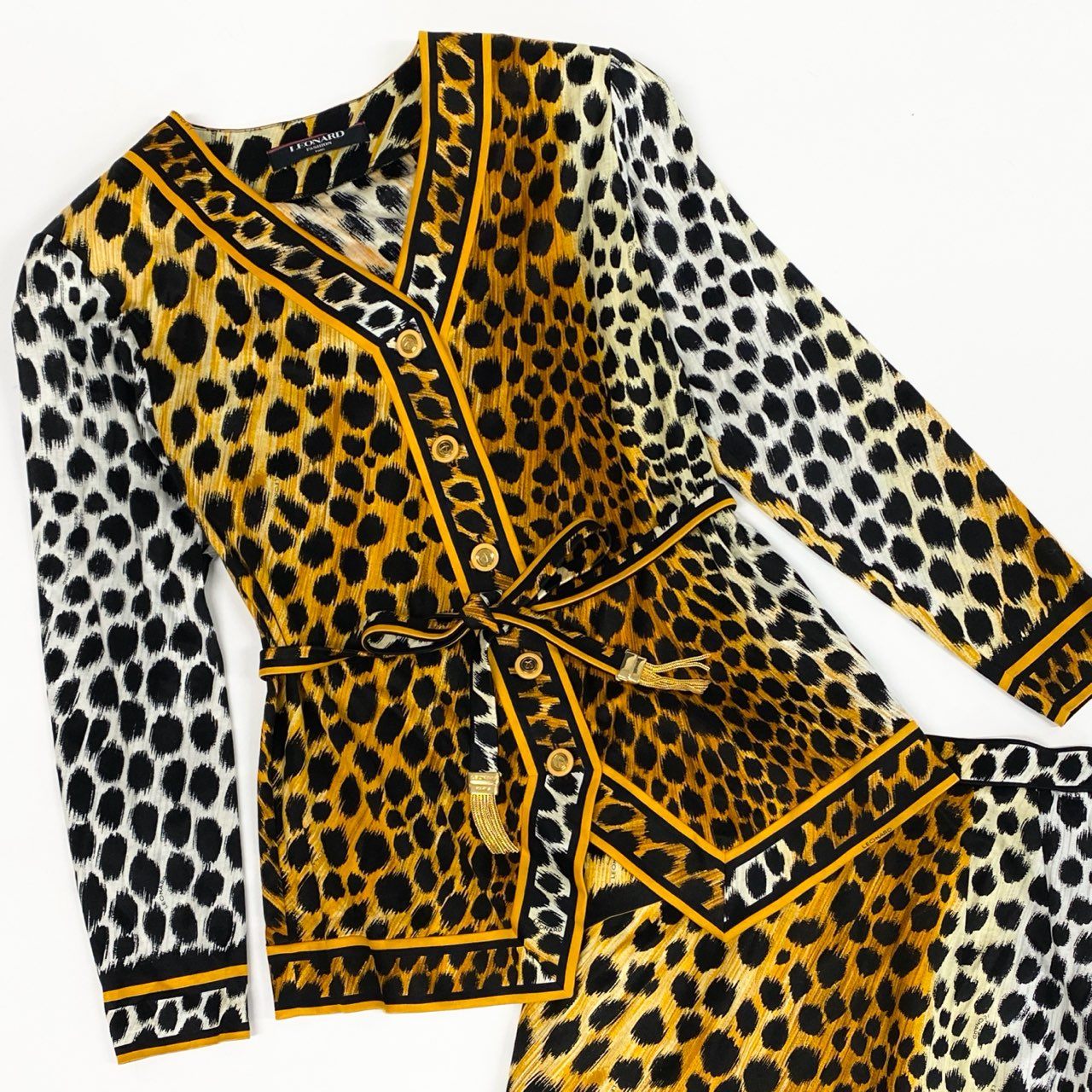 3k19《美品》 LEONARD FASHION レオナール セットアップスカート ノーカラージャケット タイトスカート アニマル柄 総柄 レディース 女性用 Ｍ マルチカラー コットン100％u02t