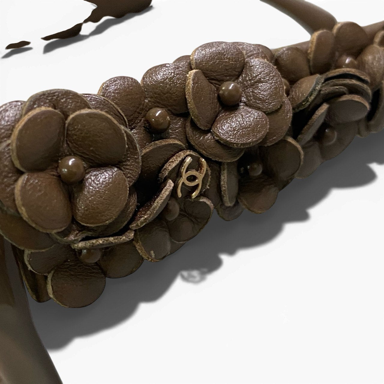 b15 CHANEL シャネル レザー カメリア ココマーク サングラス アイウェア 5318-Q ブラウン レザー レディースta1