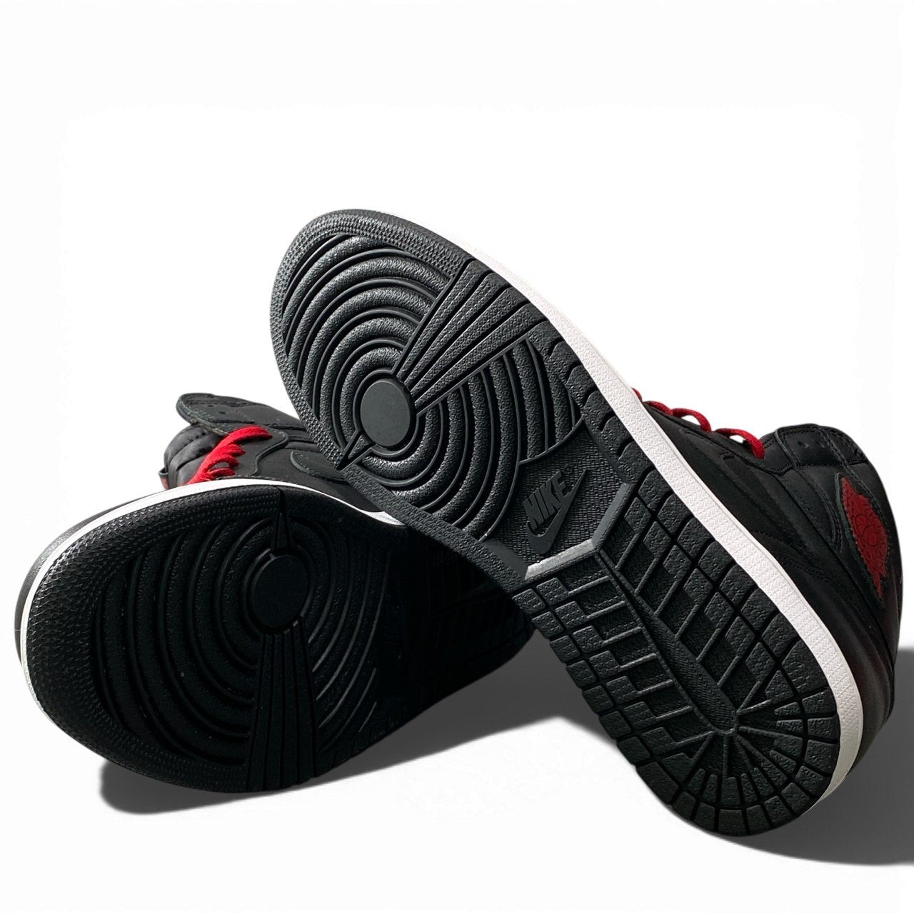 3b2【未使用】 NIKE ナイキ Air Jordan 1 Retro High OG GS black/gym エアジョーダン ハイカットスニーカー メンズ シューズ 555088-060 28.5cm ブラック レッド ホワイトu02t