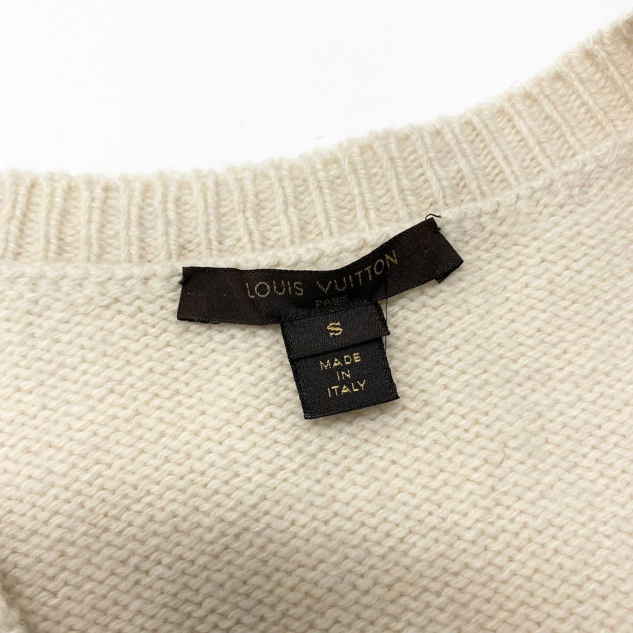 Id2 《美品》 LOUIS VUITTON ルイヴィトン カシミヤブレンド Vネックセーター Cashmere Blend V Neck Sweater サイズS アイボリーt18r