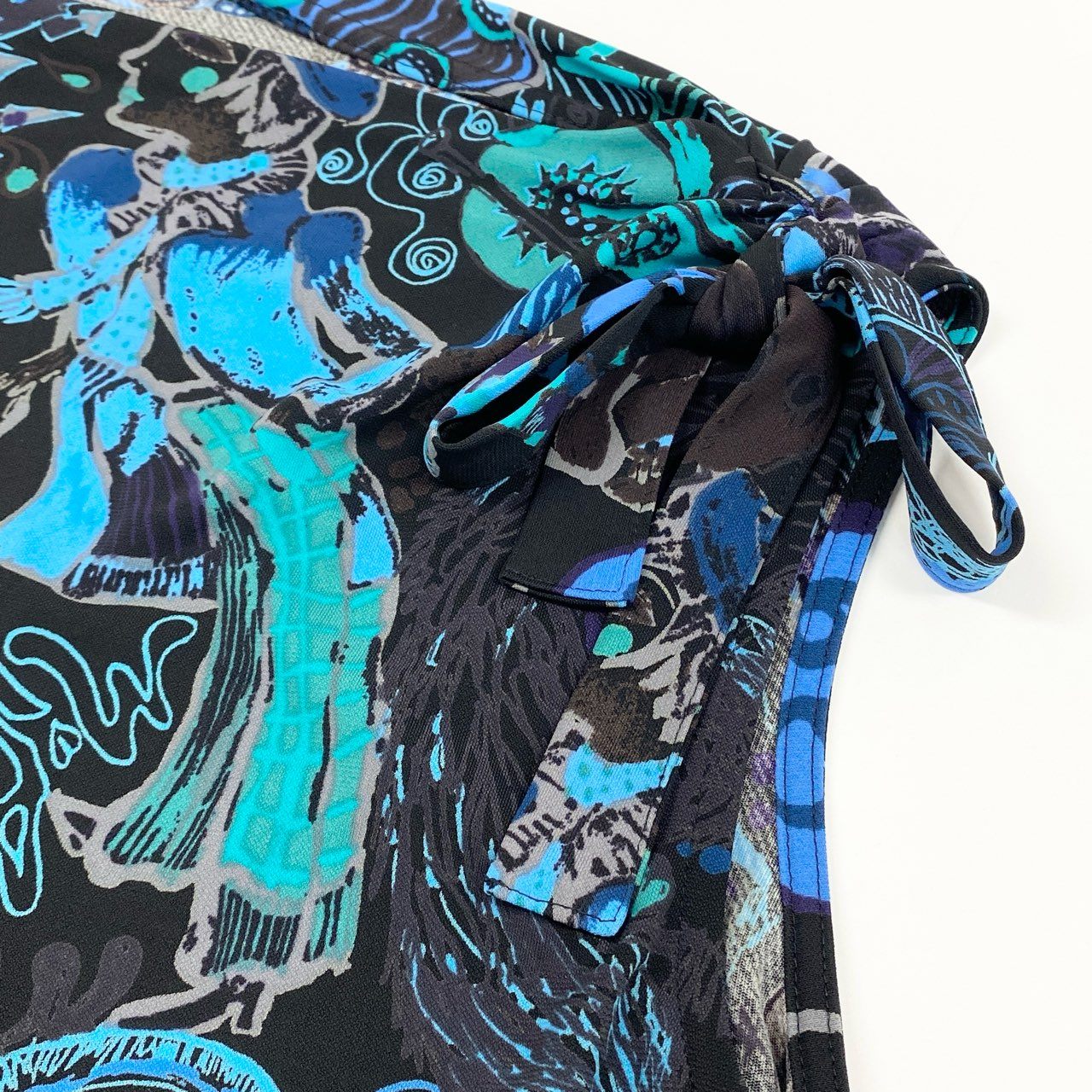 2k19《美品》 TOKUKO 1er VOL トクコプルミエヴォル ノースリーブワンピース ロングワンピース アシンメトリー 総柄プリント 9 ブラック レディースu02t