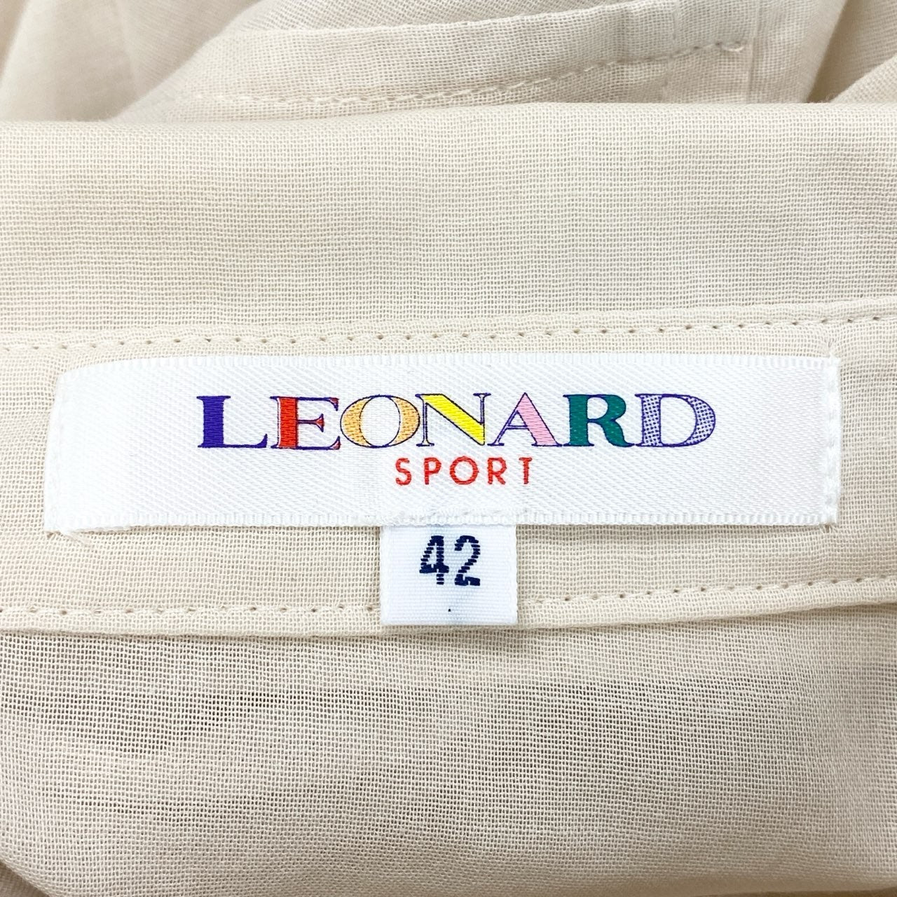 59b17 LEONARD レオナール 九分袖シャツ シャツブラウス シースルー 美しい花柄プリント 0595283 42サイズ ベージュ コットン100％ レディース 女性用u02t
