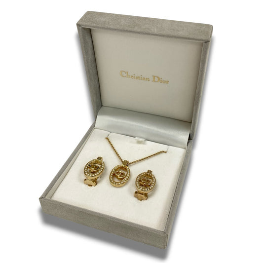 c3 Christian Dior クリスチャンディオール necklace and earring set with CD logo and rhinestonesta2