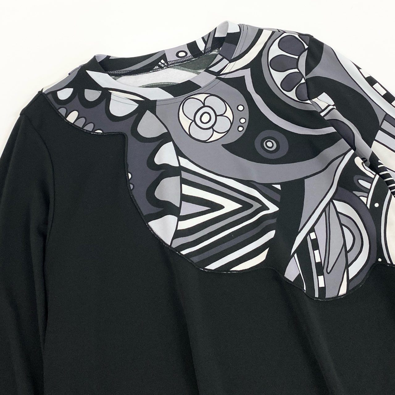 76k21 TOKUKO 1er VOL トクコプルミエヴォル ロングスリーブワンピース オーバーサイズ 裾切替 フリル モノトーン レディース 女性用 9 ブラック グレー ホワイトu02t