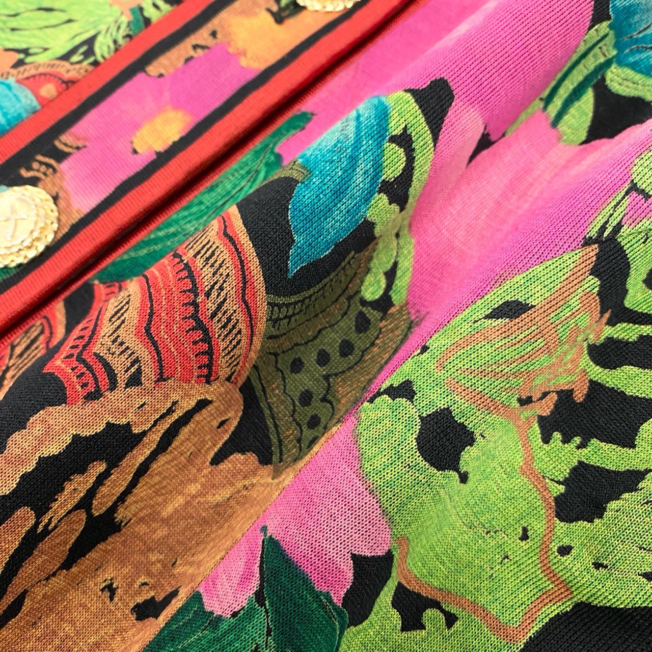 58k22 LEONARD FASHION レオナール ノーカラージャケット ロングジャケット 美しい花柄プリント 金ボタン シルクウール レディース 女性用 9AR マルチカラーu02t