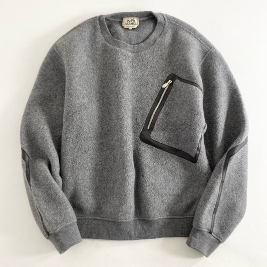 67i5 イタリア製 HERMES エルメス Crewneck sweater with pocket detail ニット セーター レザーパイピング H367715HA76LA サイズL グレー メンズ